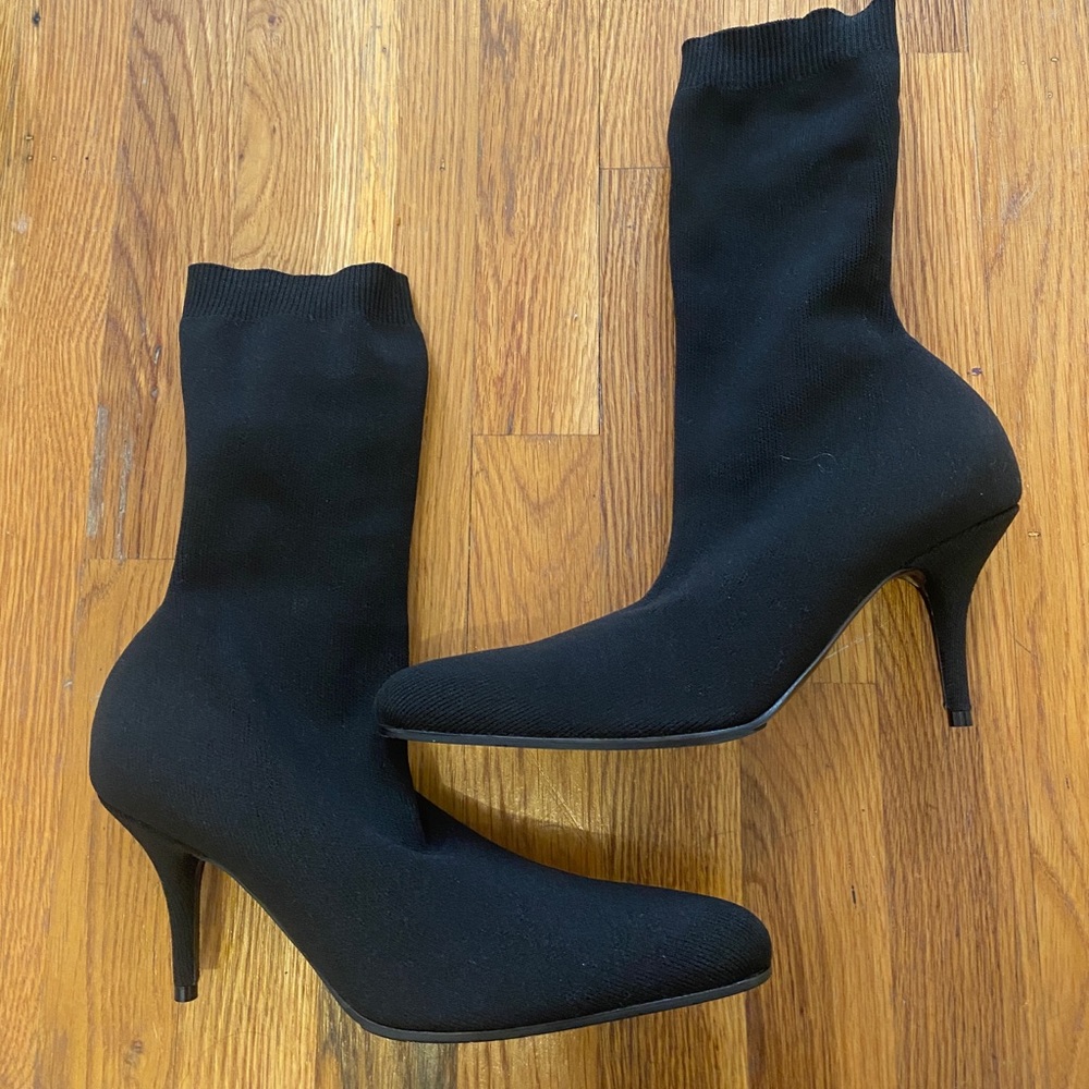Balenciaga knife boots black